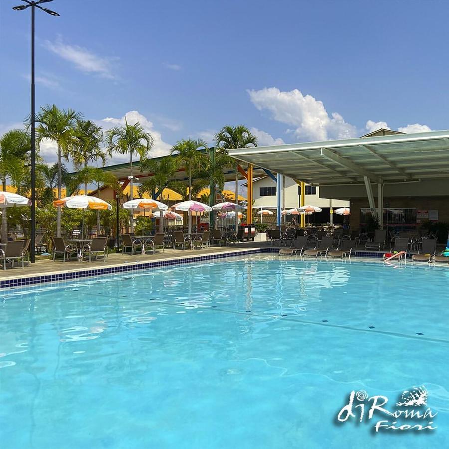 Caldas Novas - Diroma Fiori - Incluso 1 Acesso Ao Acqua Park Vulca - Oficial Exterior foto